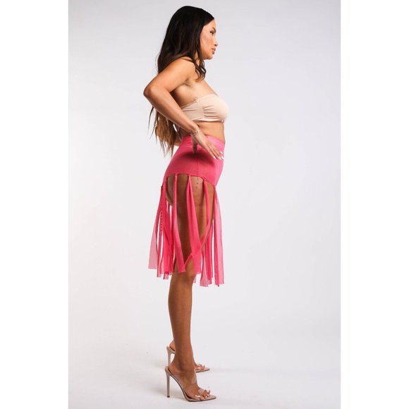 Women's Elastic Waist Casual Fringed Mesh Solid Sexy Shorts Size S, M, L - Picture 4 of 8